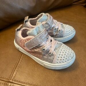 FREE FREE!! Skechers Kids' Twinkle Toes Sparkle Sneakers - Pink and Silver